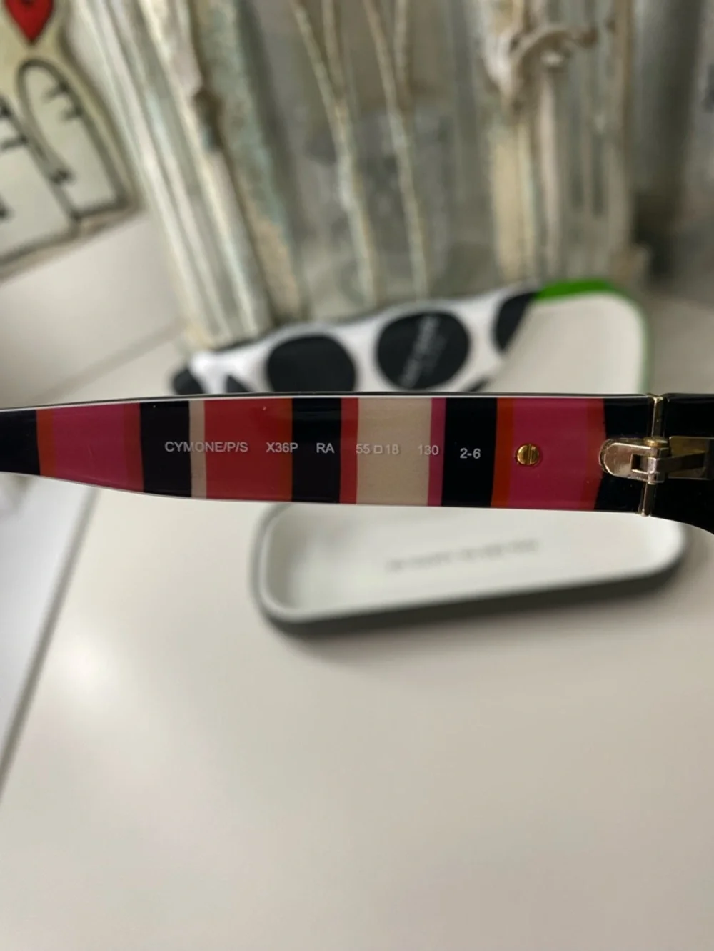 kate spade Black Oval Sunglasses with Multicolor Striped Temples EUC